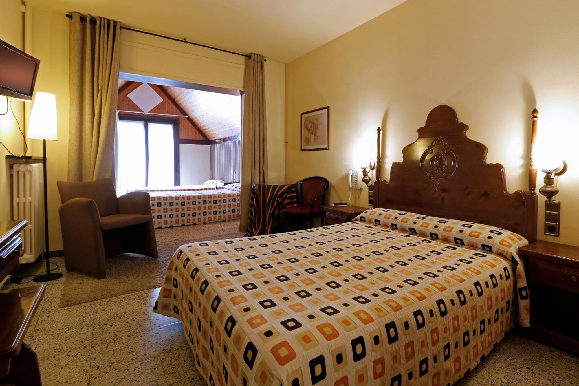 Hotel Delavall Vielha Luaran gambar